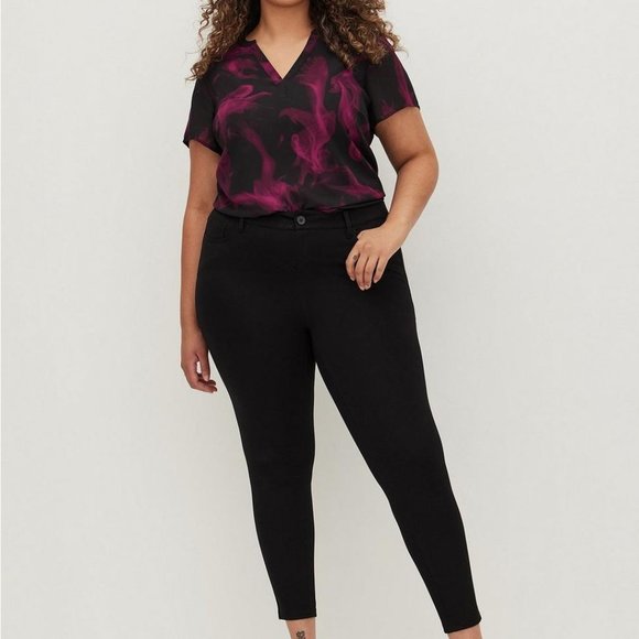 097 Georgette Hi-Low Short Sleeve Blouse - Picture 5 of 7